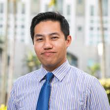 Andy Pham's Instagram, Twitter & Facebook