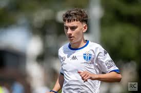 Our Under 15s were in full flight over the weekend, putting in a strong  performance in our narrow victory over Port Melbourne. 📷 Rob Cruse