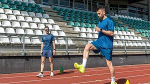 Photo ancien de L1 Lucas Deaux s'attaque au marathon - Ouest-France