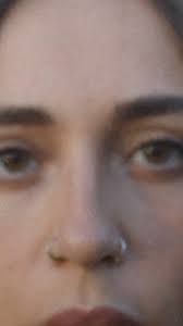 02.08.2014 выйдет, моя «Девочка, спой!» , Я не артист! Я не выступаю на  сцене, пока, всю сознательную жизнь занимаюсь одеждой, обучаю и помогаю  производить другим, шью для артистов, есть большие планы ...