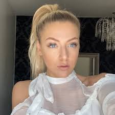 Hannah Shippey (@HannahShippey)