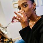 Lauren Lesch's Instagram, Twitter & Facebook