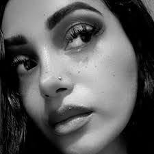 Brenda Cazarez's Instagram, Twitter & Facebook