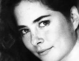 Sara Elizabeth Johnson dies at 45