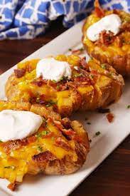 28 Delicious And Easy Potato Recipes To Wow Your Thanksgiving Guests Best Baked Potato Baked Potato Recipes Potato Side Dishes