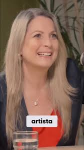 MAÑANA nuevo #NuevoCapitulo de #AlmasLuminosas: Martha Coy, MD en “Yo  entrego bebés al cielo” ✨ Después de una lucha como médica por salvar bebés  en condiciones de precariedad en el Hospital Simón