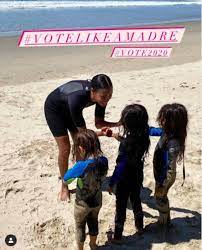 After her performances with the theater group faces, she was in a 1999 episode of law & o. Zoe Saldana Wows In Swimsuit In Rare Photo With Her Three Children Hello