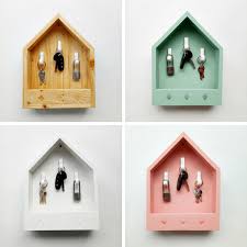 Hiasan dinding dari stik es krim sebagai kreasi dekorasi. 7 Hiasan Rumah Dari Kayu Untuk Interior Gaya Country Yang Hangat Stiletto Living