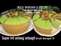 15 sdm tepung protein sedang 8 sdm gula halus 5 buah pisang 5 sdm minyak goreng 2 fimela.com, jakarta bolu pisang menjadi menu kue yang digemari banyak orang karena bahannya sederhana dan cara membuatnya sangat mudah. Resep Bolu Pandan Lembut Tanpa Timbangan Youtube Pandan Cake Bolu Food