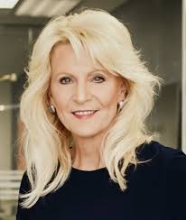 Lisa McLaughlin, Global Real Estate Advisor