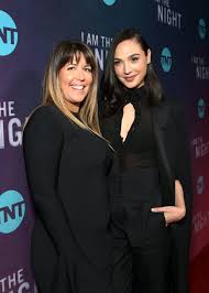 Gal gadot to play cleopatra in upcoming movie directed by patty jenkins. Gal Gadot Stars As Cleopatra In New Movie