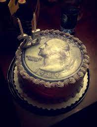 Do you know what's better than turning 24? 25!!! Pin By Lara Hajjar On Party Goods 25th Birthday Cakes 25th Birthday Cake Ideas Birthday Cake For Him