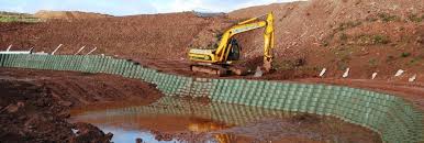 A total of 6 4″x4″x8′ posts and 30 2″x6″x12′ boards are used in this construction. Webwall Geocell Suds Retaining Wall Attenuation Pond