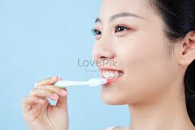 Bisa dari video, kata kata, hingga berbagai foto gokil. Wanita Muda Menggosok Gigi Gambar Unduh Gratis Imej 501644814 Format Jpg My Lovepik Com