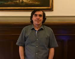 Born in bucharest, he graduated from the university of bucharest's faculty of romanian language and literature in 1980. An Interview With Mircea CÄƒrtÄƒrescu Words Without Borders
