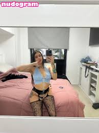 Issa Rodrigues  _issarodrigues Foto vazada OnlyFans nua 4 - Nudogram v2.1