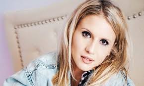 Hannah Blum is the Mental Health Advocate of our Poetic Dreams