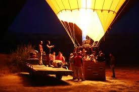 At compass balloons we offer smaller, more intimate hot air balloon flights of up to 10 people to ensure a quality of flight that is unmatched. 10 Things To Know Before You Go Hot Air Ballooning In Cappadocia Turkey Yoga Wine Travel