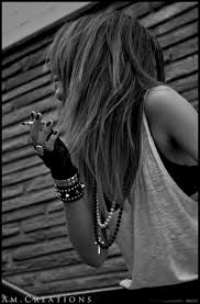 Résultat de recherche d'images pour "we heart it girl"