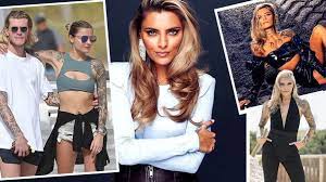 She and katarina witt were both mentioned in the 2015 playboy list of germany's 25 most beautiful stars. Sportmob Top Facts About Sophia Thomalla Loris Karius S Gorgeous Girlfriend