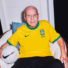 Pegue sua amarelinha e relembre o título do brasil pela copa amperica com a camisa da seleção brasileira i 19/20 jogador nike. Novas Camisas Da Selecao Brasileira 2020 2021 Nike Mantos Do Futebol