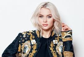 Australia's top female surfer sally fitzgibbons is riding the wave of single life. Booking Zara Larsson For An Wedding Wedding Entertainment Booking