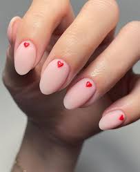 Have a look at these 60 latest simple, but very cute nail art tutorials for your short nails. Z4b8tdmu Gwzim