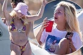 People stood in masks, two metres apart to hug and remember the. Lottie Moss Dons Tiny Bikini And Parties On A Boat In Mexico On Business Trip Mirror Online