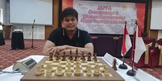 Pada tahun 2004, beliau menjadi pecatur indonesia termuda yang pernah layak. Piala Dunia Catur 2019 Prediksi Peluang Susanto Megaranto Sport Tempo Co