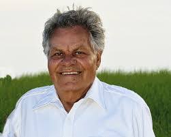 Lynne Travers's Instagram, Twitter & Facebook