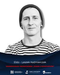 Doceniajmy pedagogów, którzy wychowują pokolenia z wartościami! To od Was  zależy, kto zdobędzie Złotego BohaterONa Publiczności w kategorii ⭐  NAUCZYCIEL ⭐ ▪️Joanna Roszak Zespół Szkolno-Przedszkolny nr 15 w Poznaniu  Nominacja za konsekwentne