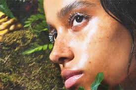 See gabrielle Union's Classic '90s Updo