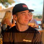 Jesse Hubbell's Instagram, Twitter & Facebook