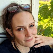 A chef taught me this This original video was produced by Network Media LLC  Productions, Rick Lax and Jennie Carroll