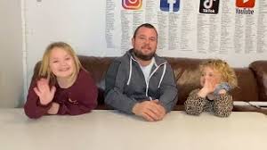More images for the smithy family » Unboxing And Playing With Toys With The Girls Youtube