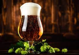 Photographie de la bière Bière ambrée au pin