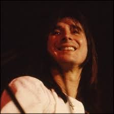 Donna Atchison's Instagram, Twitter & Facebook