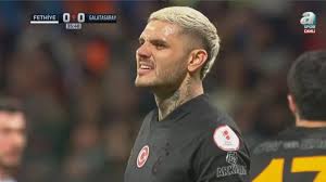 Noite incomum de Icardi: perdeu 2 pênaltis consecutivos, Galatasaray venceu dolorosamente