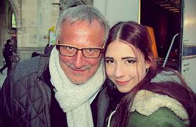 Ken jebsen (born as kayvan soufi siavash in 1966) is a german conspiracy theorist and former radio host. Konstantin Wecker Mit Antisemitismus Fur Den Frieden In Nahost Friedensdemo Watch