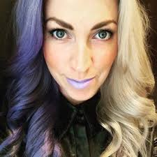 Mandy Wolf (@mandimon)