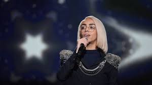 Cinq exemples qui lui donnent raison. Le Chanteur Francilien Bilal Hassani Representera La France A L Eurovision En Mai Prochain