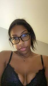 Jasmine Lockett's Instagram, Twitter & Facebook