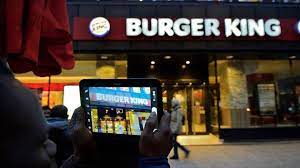 Rt Smithbusinessco Rt Marketwatch Rt Tgarcianyc Burger King Trolls Mcdonalds With Penny Whoppers To Promote New App Https Burger King Burger Bacon King