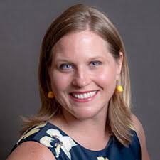 Laura Bray's Instagram, Twitter & Facebook