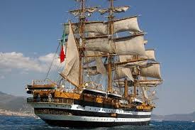 Veliero amerigo vespucci e la pecora dolly iniziamo il nostro viaggio nella storia navigando nei mari in compagnia del veliero amerigo vespucci. Civitavecchia Al Porto Arriva La Nave Scuola Amerigo Vespucci Terzo Binario News