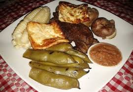 Plato Paceno Receta El Plato Paceno Es Un Clasico De La Comidas Tipicas De Bolivia Sobre Todo Por Su Exquisito Sabo Comida Boliviana Recetas Bolivianas Comida