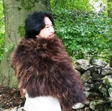 Viking Side Cloak Viking Pelt Bear Cloak Sheepskin Cloak Etsy Cloak Pelt Viking Bear