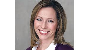 Kristin Geer's Instagram, Twitter & Facebook