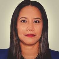 Alina Restrepo's Instagram, Twitter & Facebook