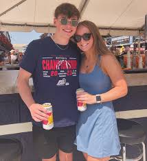 addison (@addison.talbot) • Instagram photos and videos